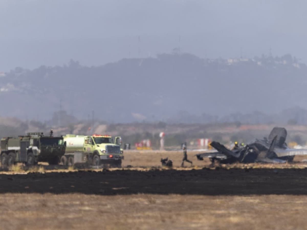 F-35 Crashes at MCAS Miramar, Pilot Ejects Safely