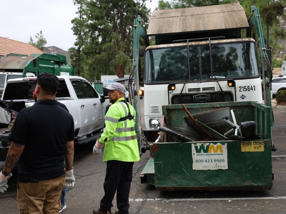 Santee Fall Cleanup Offers Shredding, Donations and Bulky Item Disposal